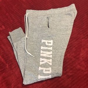 Pink Victoria’s Secrets pants jogger !🌺🌺